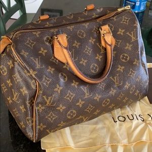 Auth Louis Vuitton Speedy 30 w/Original Receipt